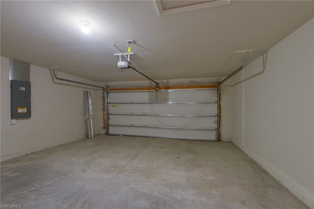 855 Cervantes St E Property Photo 17