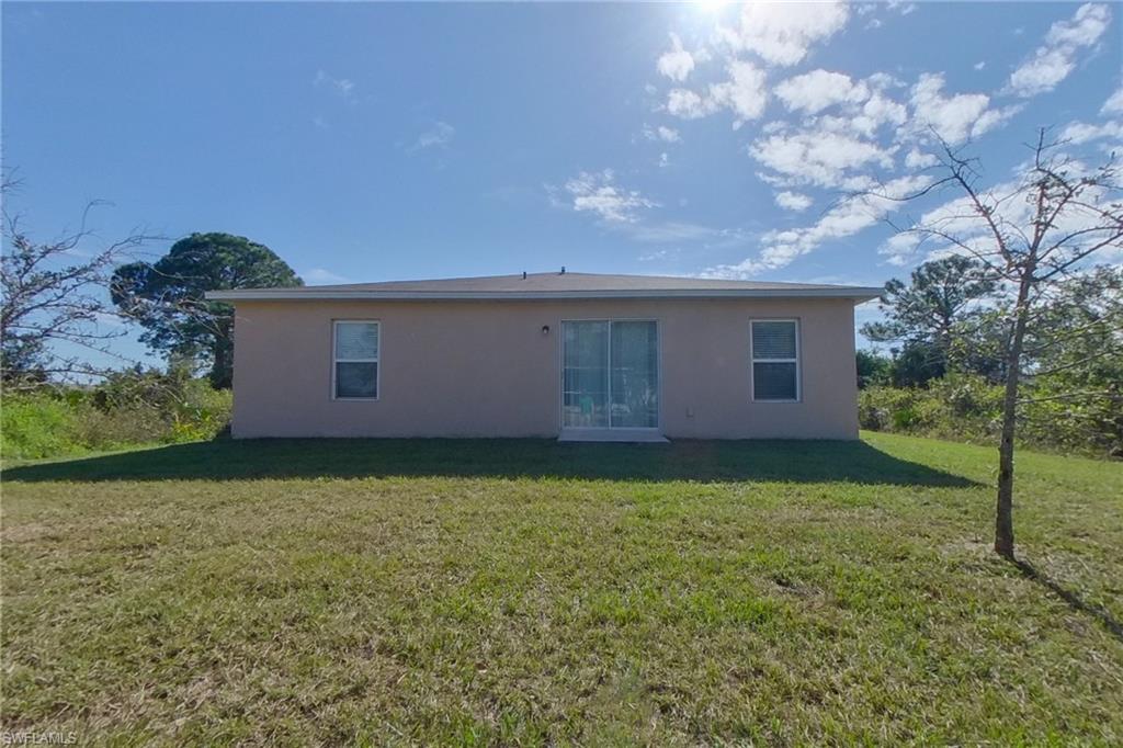 855 Cervantes St E Property Photo 18