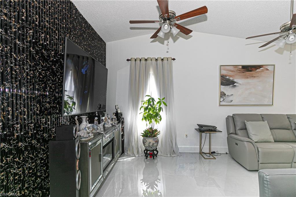 16580 Sw 299th Ter Property Photo 11