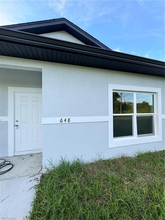 648 Wentworth Dr Property Photo 1