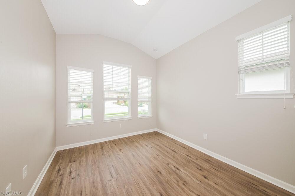 11832 Meadowgate Pl Property Photo 14