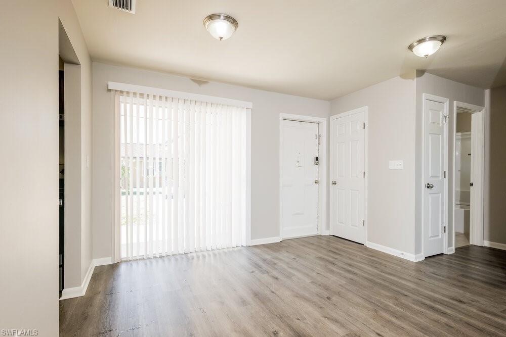 502 Leeland Heights Blvd E Property Photo 6