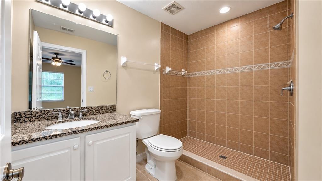 1023 Maddock St E Property Photo 6