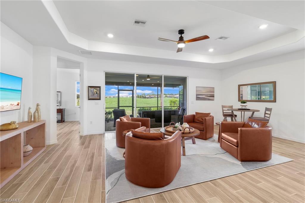 43514 Boardwalk Loop Property Photo 18