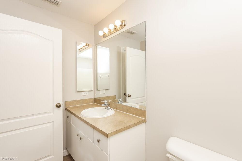 769 Oakridge Ave S Property Photo 11