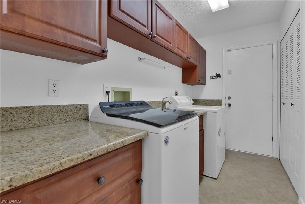 1381 N Brandywine Cir Property Photo 28