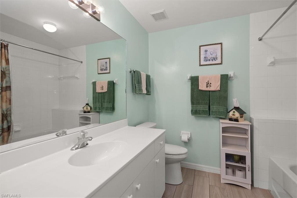 4017 Palm Tree Blvd 406 Property Photo 20
