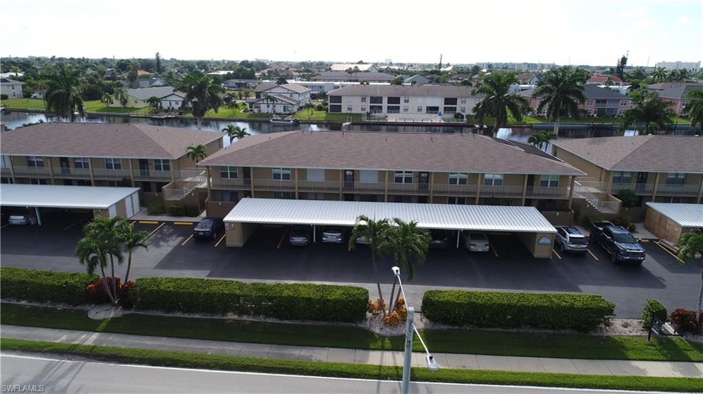 4417 Country Club Blvd B7 Property Photo 1