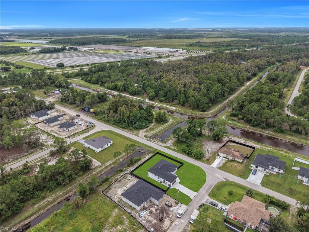 710 Almelia St E Property Photo 46