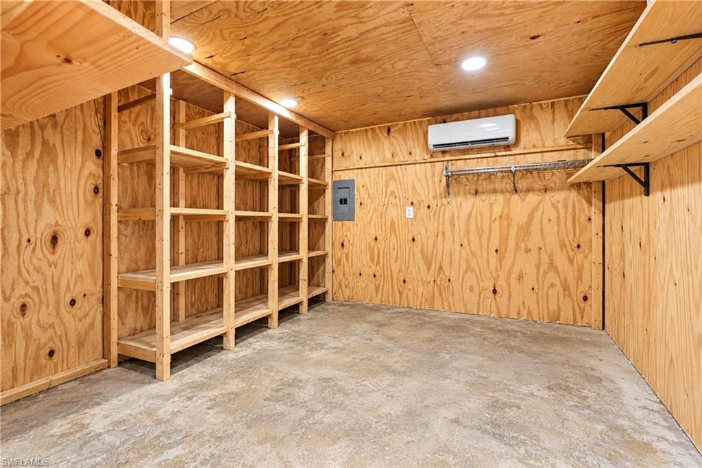 17671 Palm Creek Dr Property Photo 32