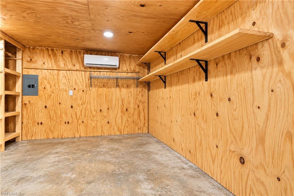 17671 Palm Creek Dr Property Photo 33