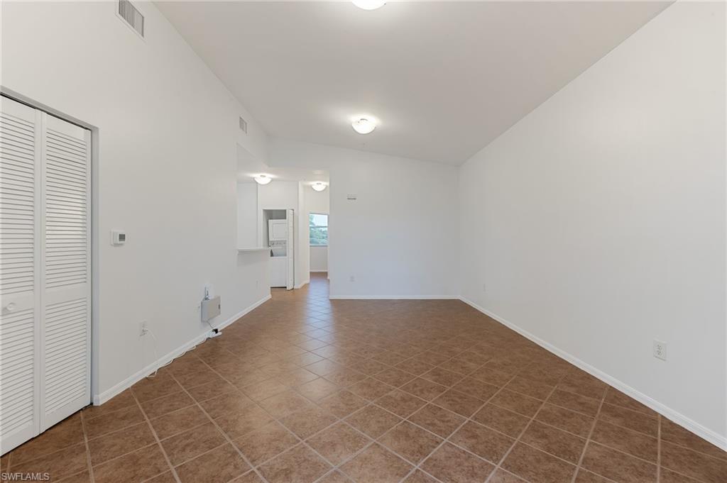 15401 Bellamar Cir 621 Property Photo 7