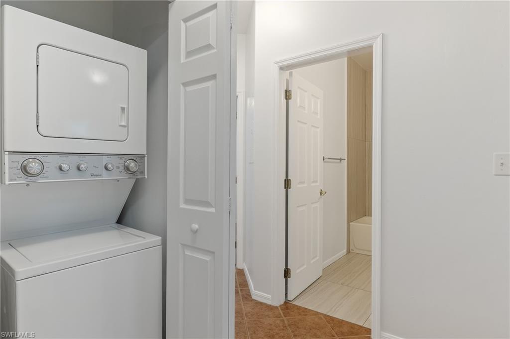 15401 Bellamar Cir 621 Property Photo 8