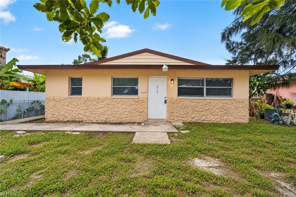 1512/1514 Oak Dr Property Photo 15