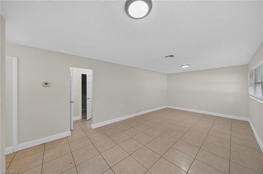 1512/1514 Oak Dr Property Photo 25
