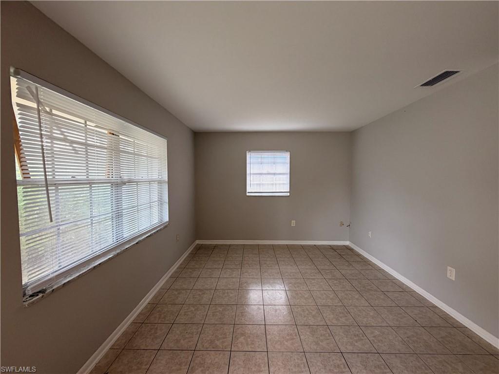 2066-2070 Franklin St 2070 Property Photo 3
