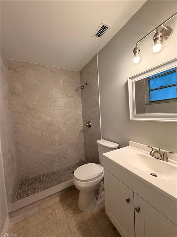 2066-2070 Franklin St 2070 Property Photo 9