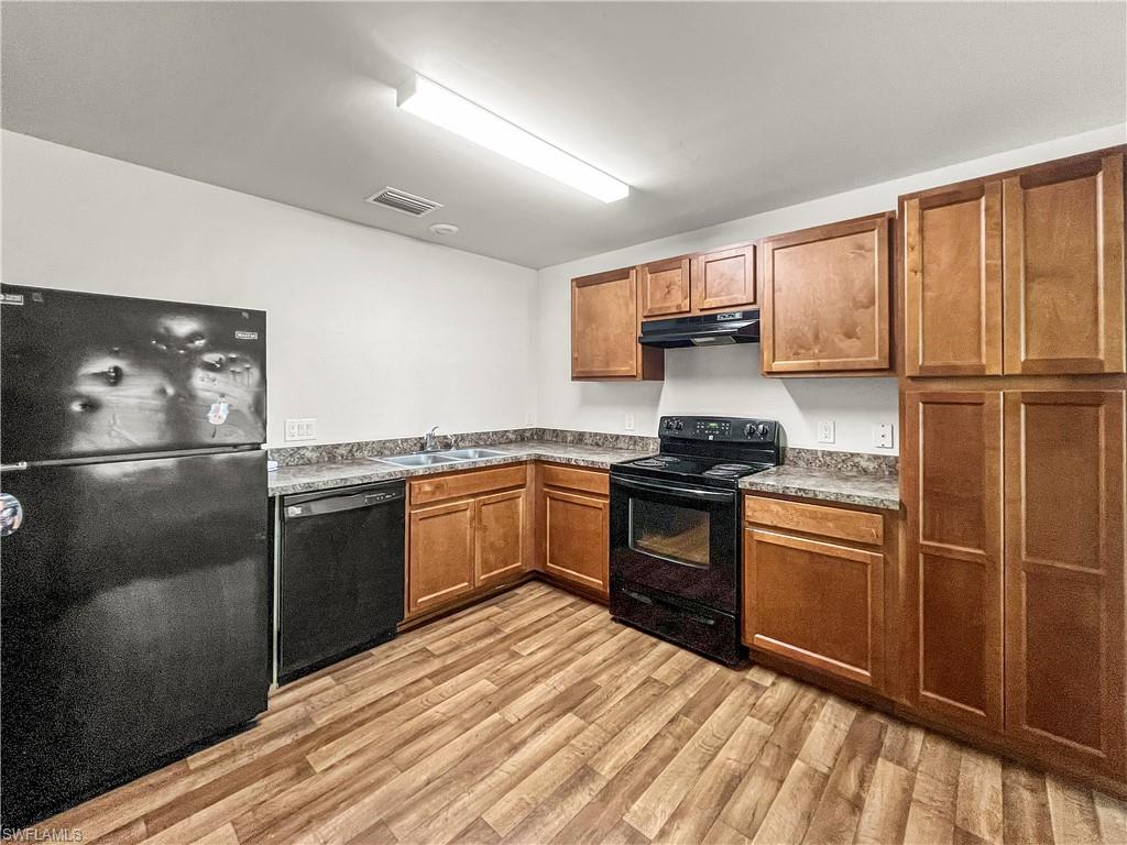 18255 Gibraltar Ln Property Photo 6