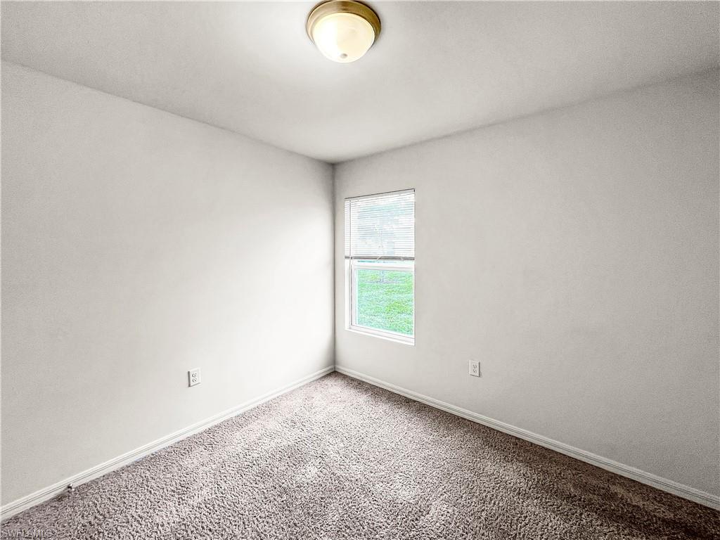 18255 Gibraltar Ln Property Photo 18
