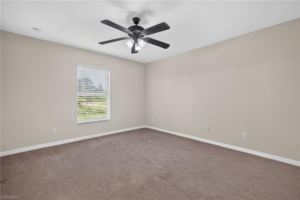 3300 70th St W Property Photo 13