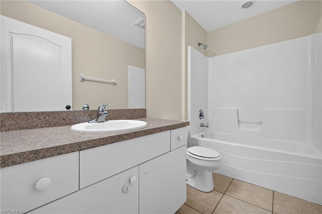 3300 70th St W Property Photo 20