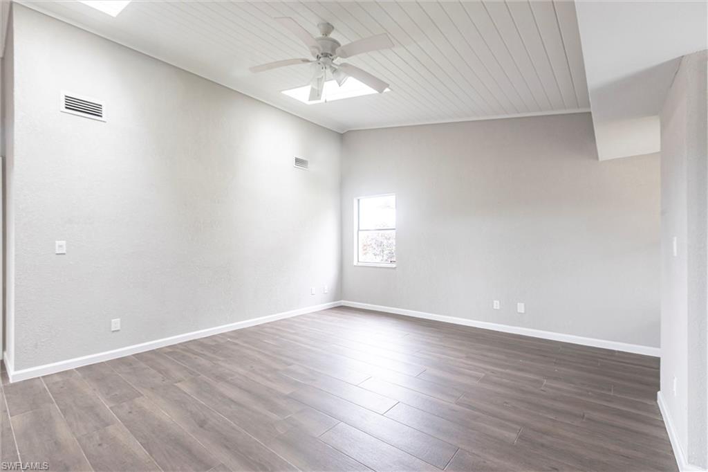 16737 Pheasant Ct Property Photo 9