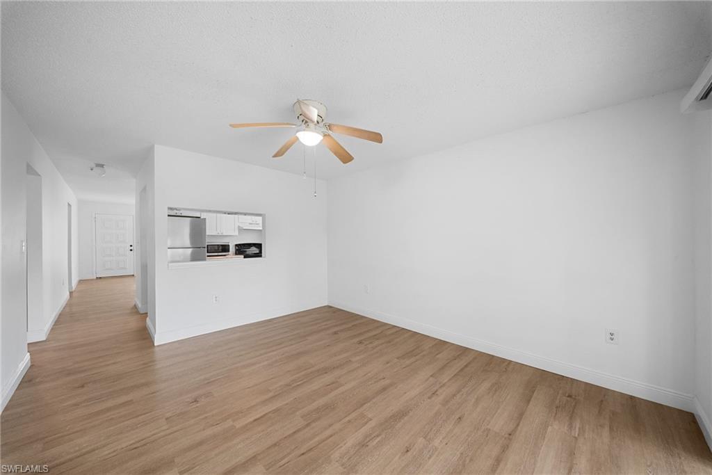 11370 Summerwinds Ct Property Photo 13