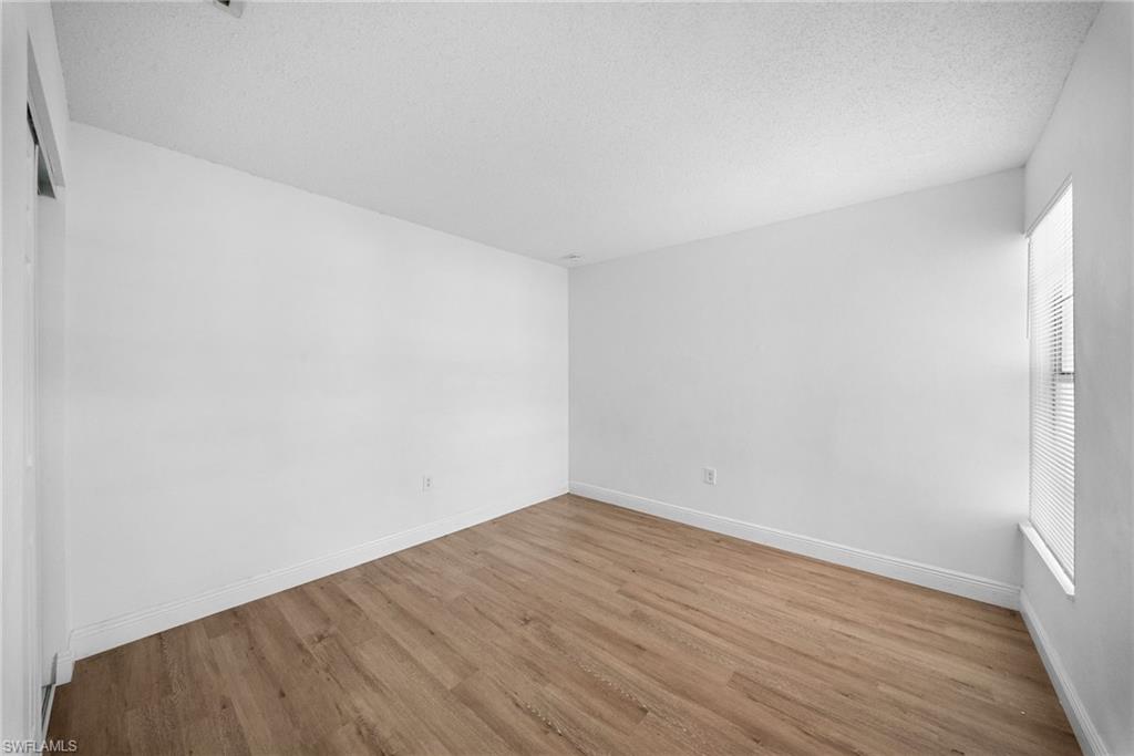 11370 Summerwinds Ct Property Photo 14