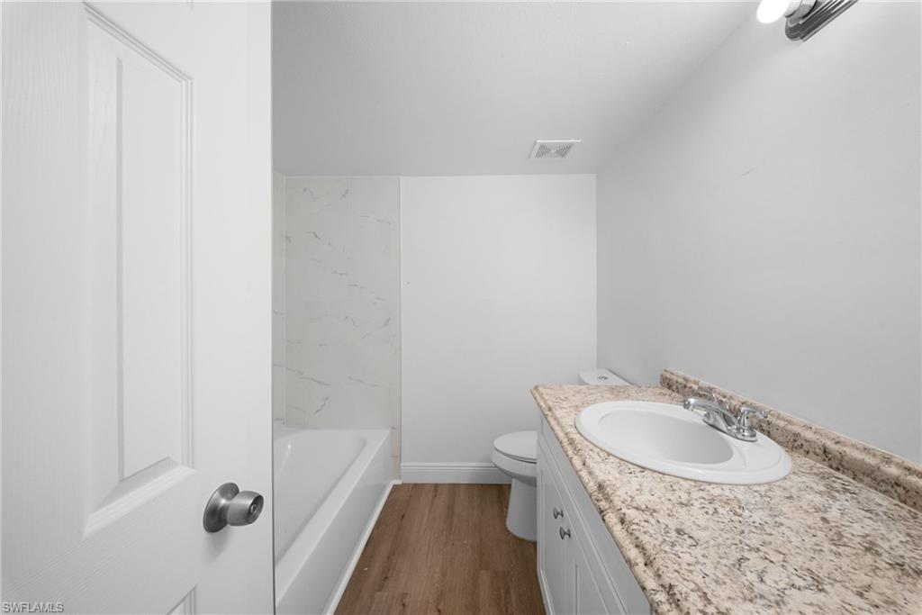 11370 Summerwinds Ct Property Photo 17