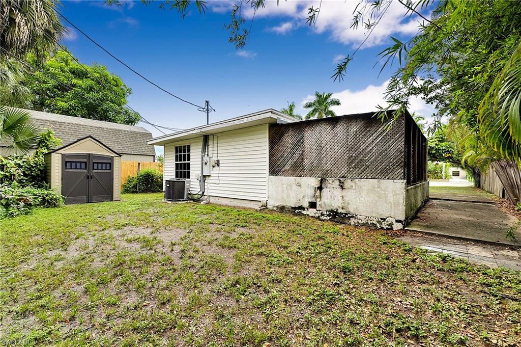 1718 Sunset Pl Property Photo 6