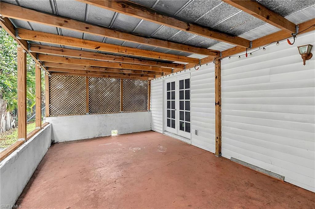 1718 Sunset Pl Property Photo 31