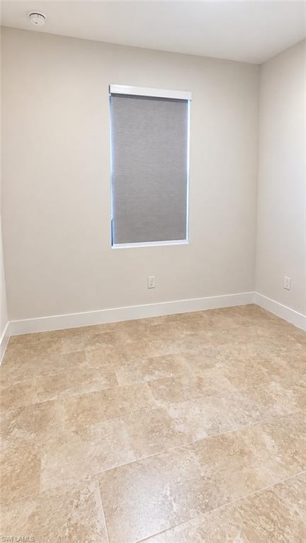 5512 10th Ave Property Photo 15
