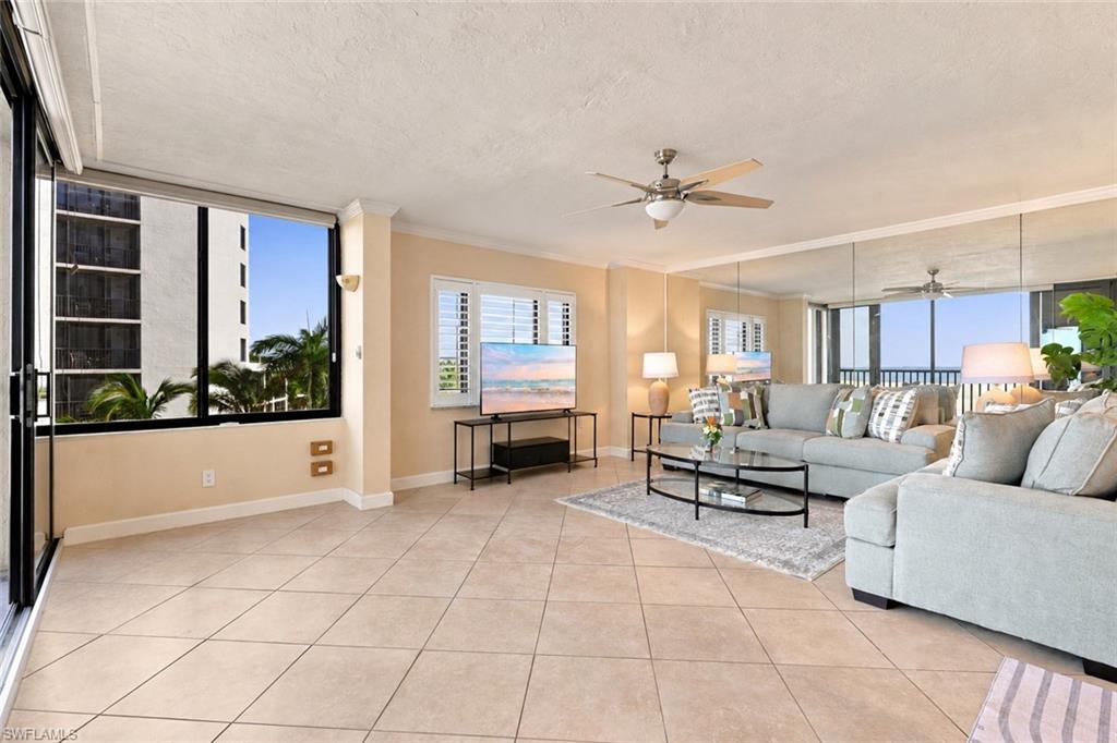 6660 Estero Blvd 303 Property Photo 8