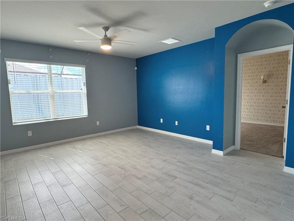 2430 Nw 9th Ter Property Photo 14