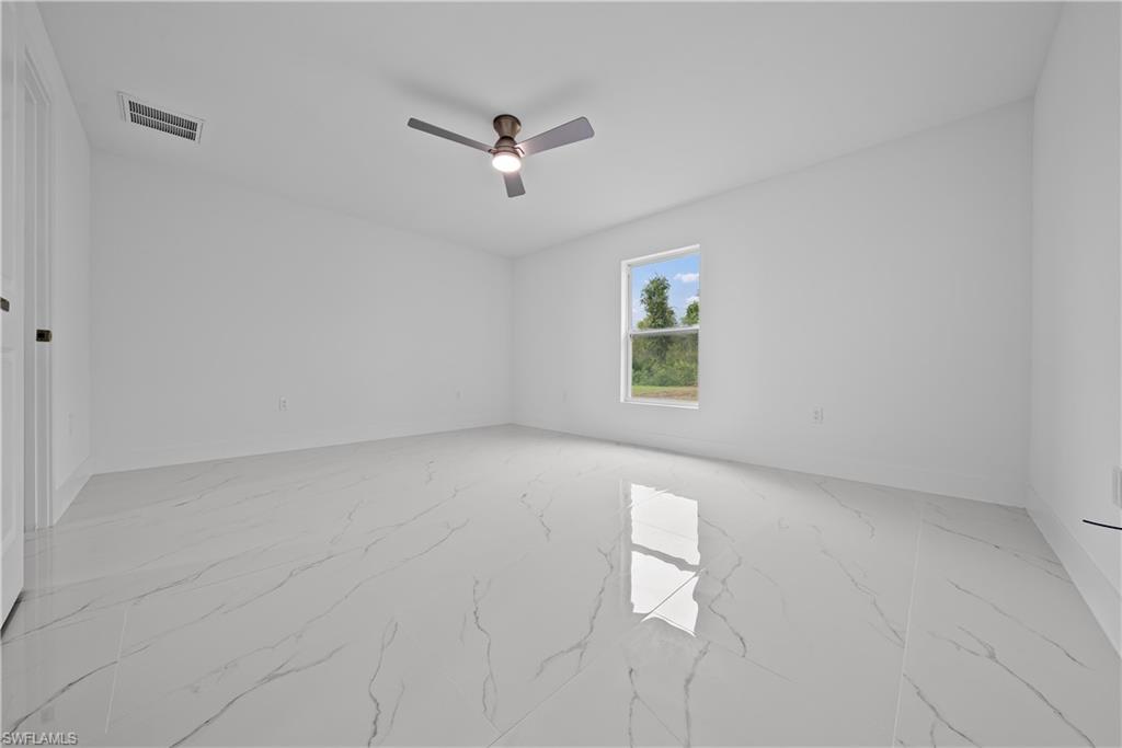 6018 Paula Ave N Property Photo 10