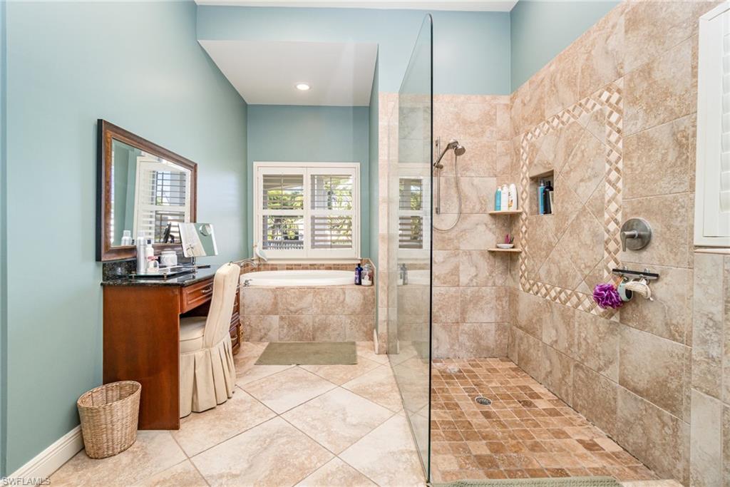 15753 Caloosa Creek Cir Property Photo 21