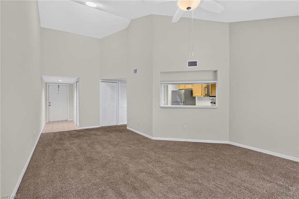 9648 Windsor Gardens Ln 202 Property Photo 5