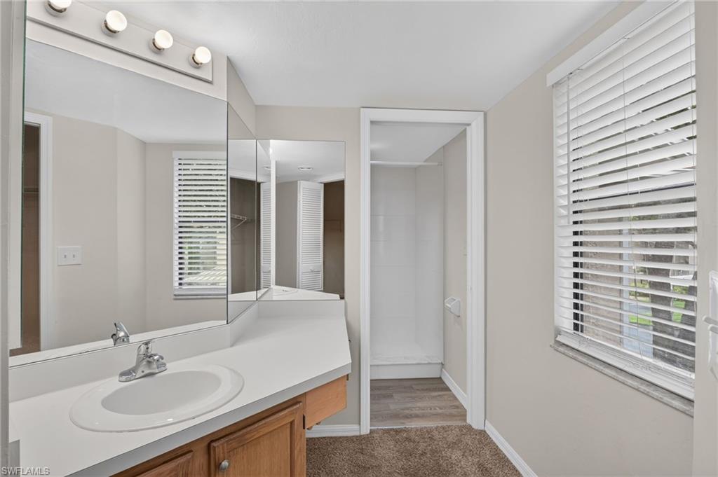 9648 Windsor Gardens Ln 202 Property Photo 14