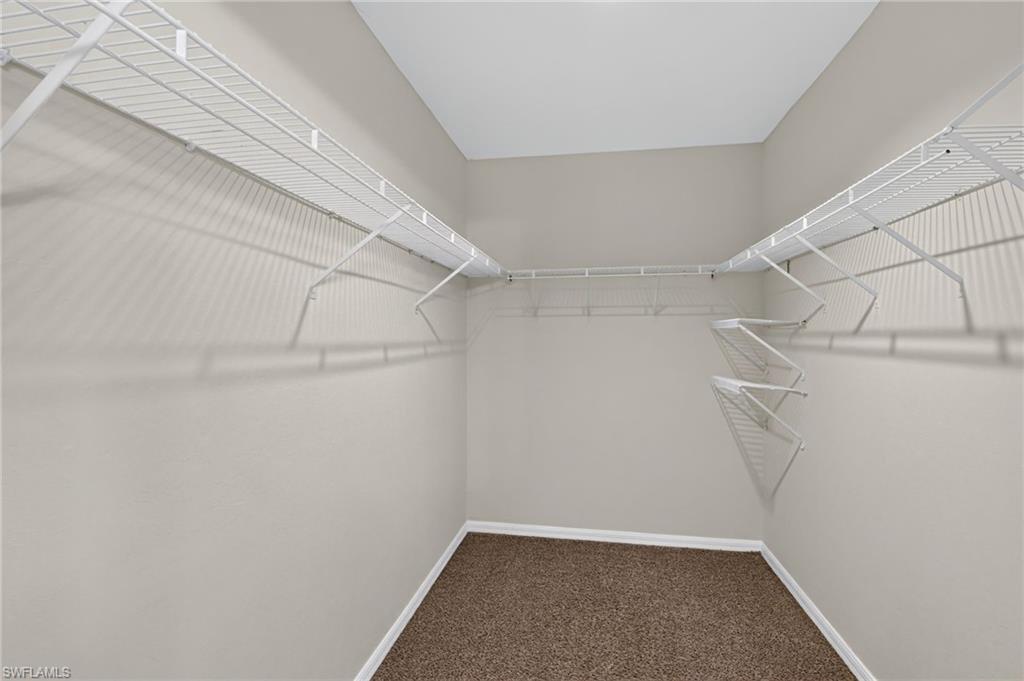 9648 Windsor Gardens Ln 202 Property Photo 16