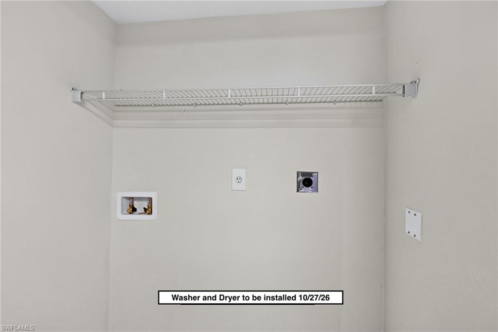 9648 Windsor Gardens Ln 202 Property Photo 22