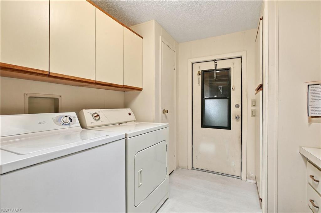 10071 Broken Woods Ct S Property Photo 33