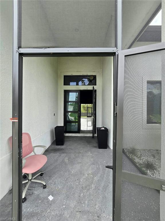 28005 Pasadena Dr Property Photo 5