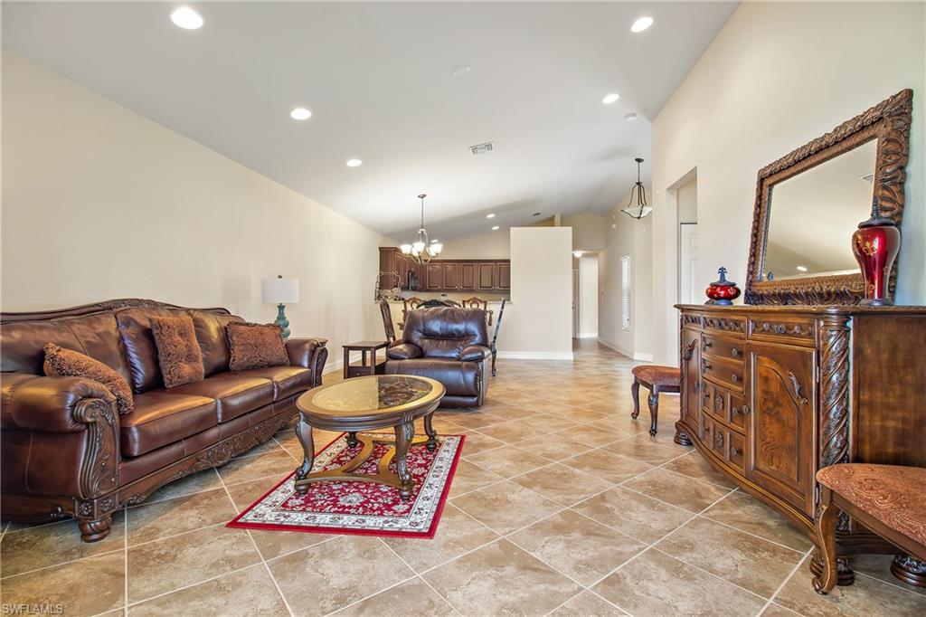 10566 Carolina Willow Dr Property Photo 8