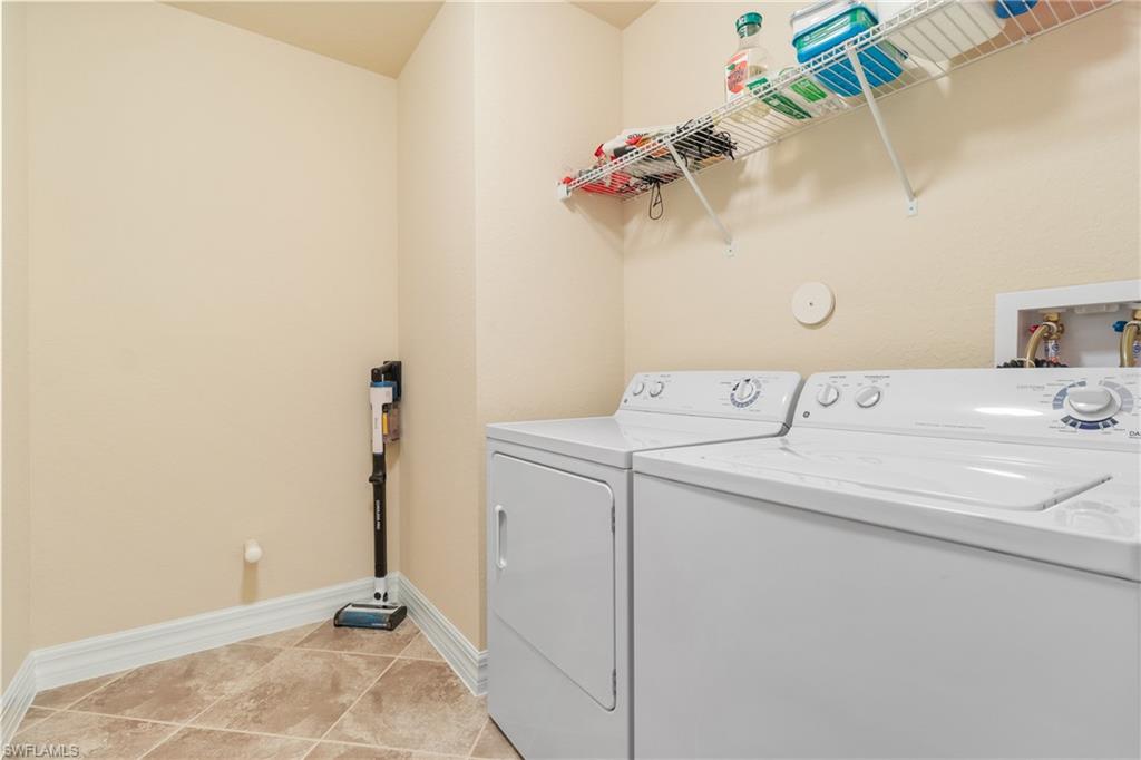 10566 Carolina Willow Dr Property Photo 23