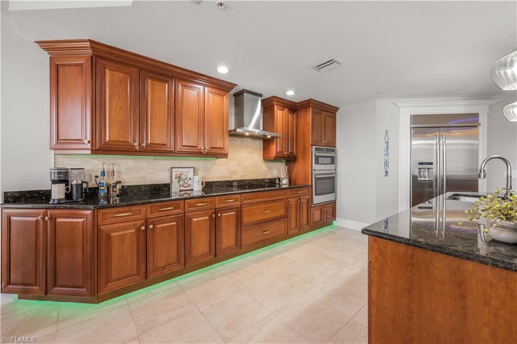 6081 Silver King Blvd 503 Property Photo 16