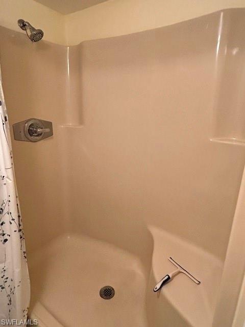 620 Victoria Dr 2 Property Photo 26