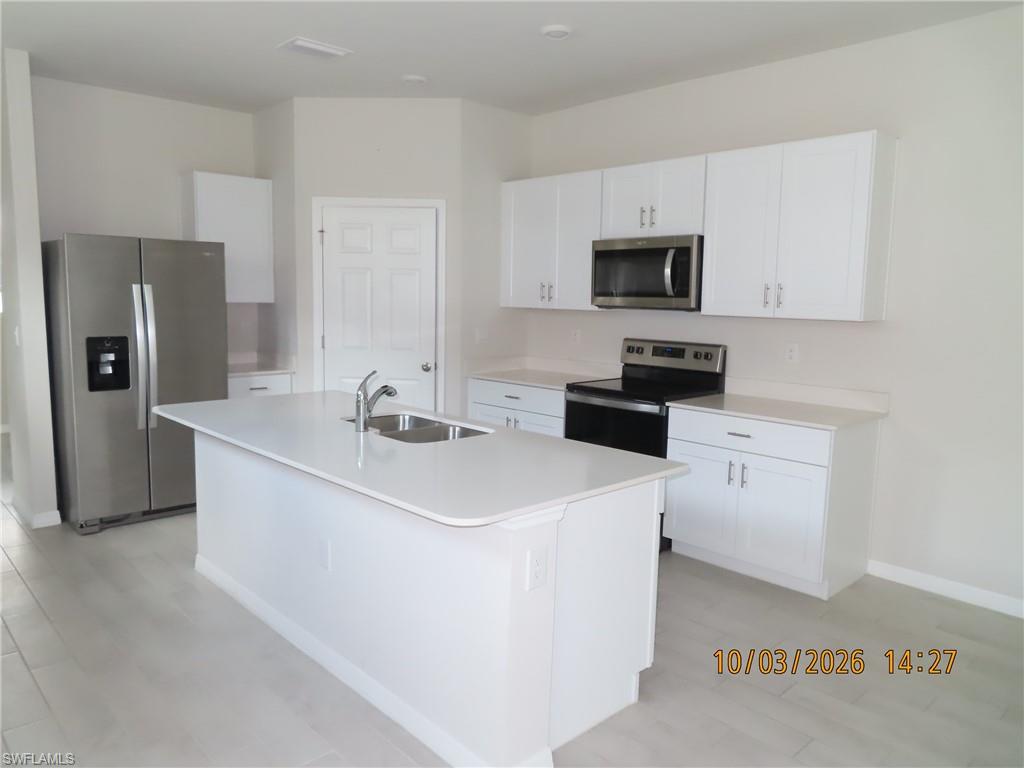 828 Friendship Cir Property Photo 4