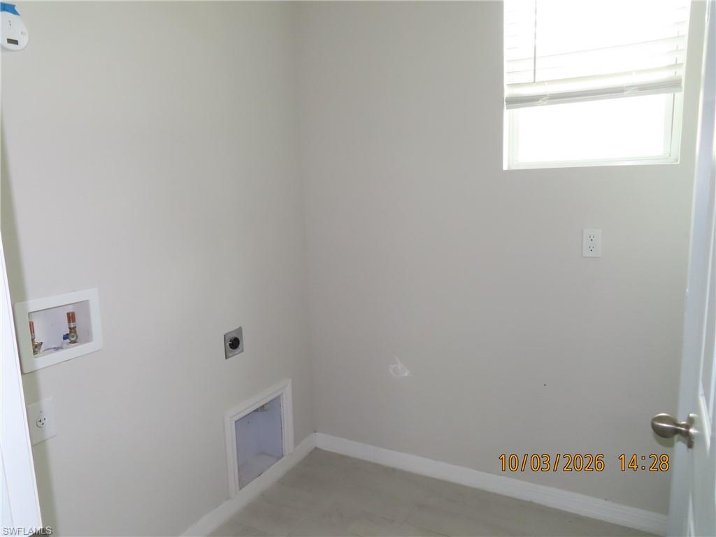 828 Friendship Cir Property Photo 10