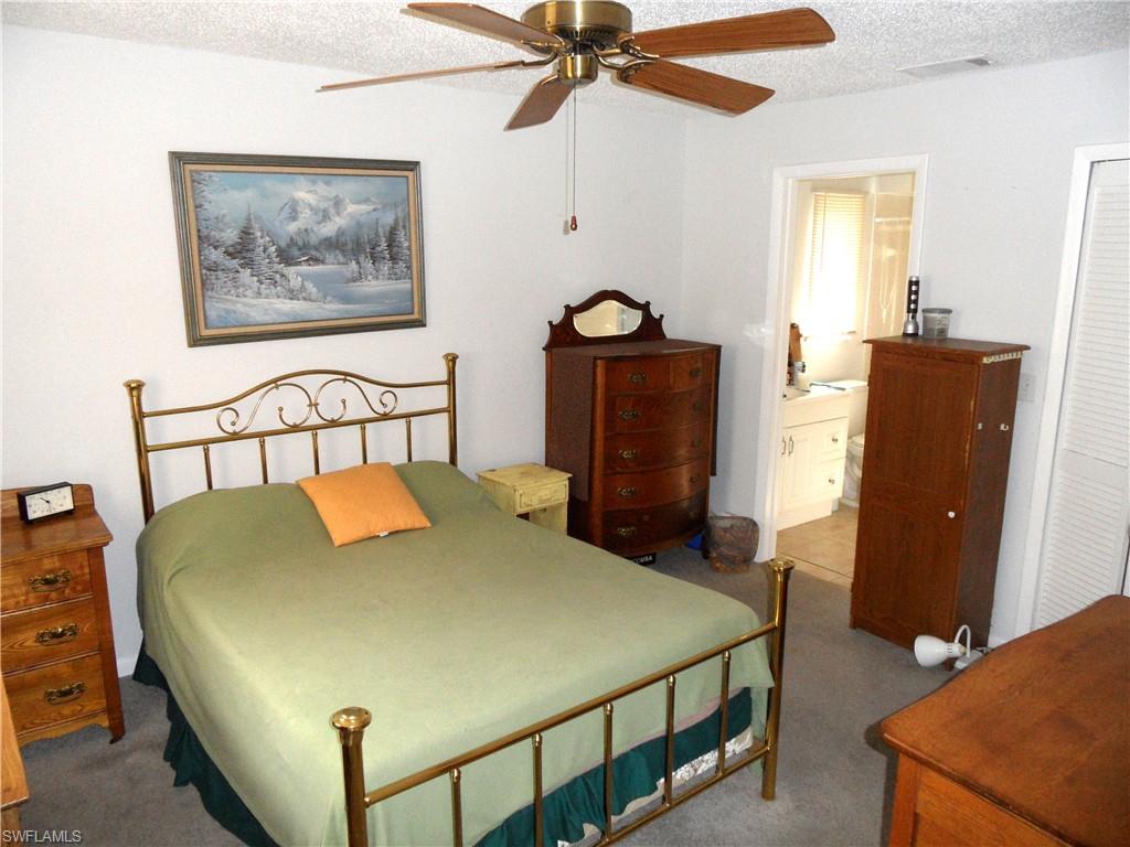 9860 Owlclover St Property Photo 10