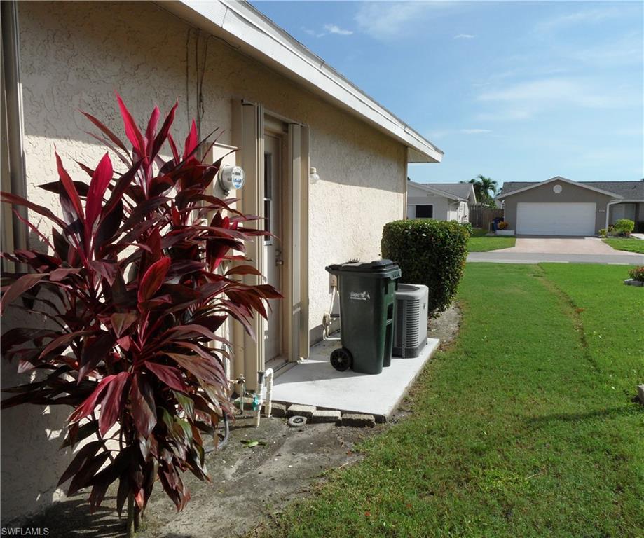 9860 Owlclover St Property Photo 17